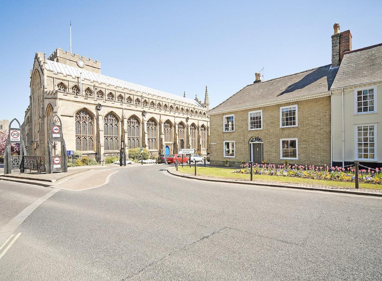 Crownplace Bury St. Edmunds Eksteriør billede